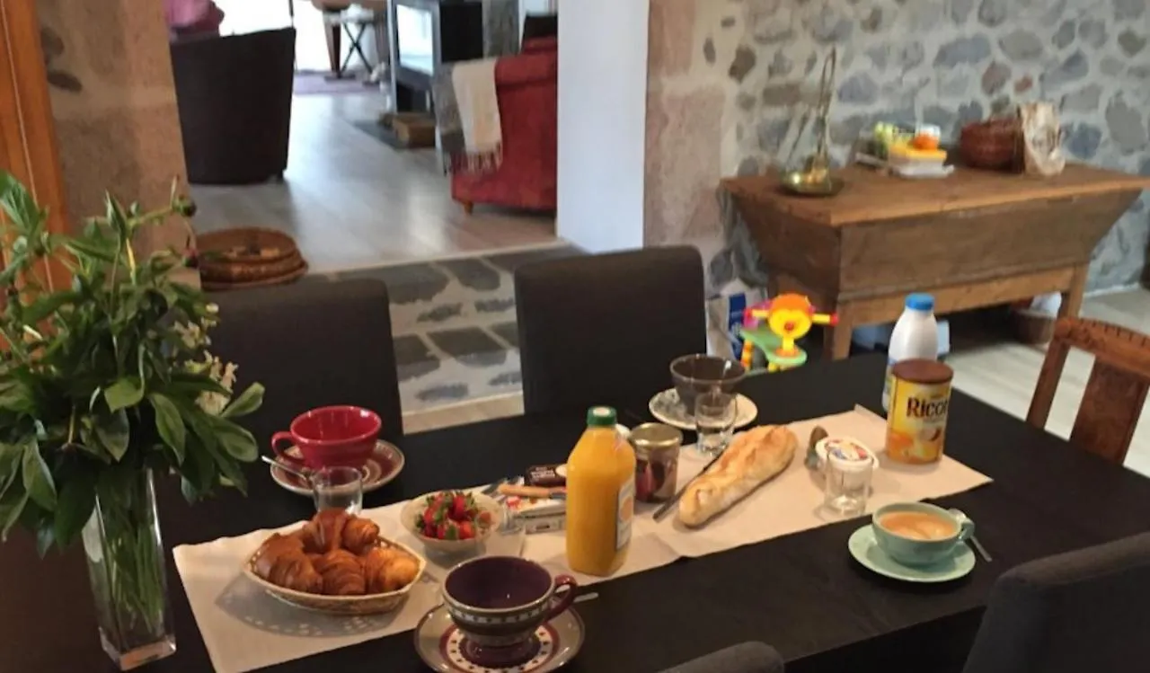 La Cadille Bed & Breakfast Alleyras